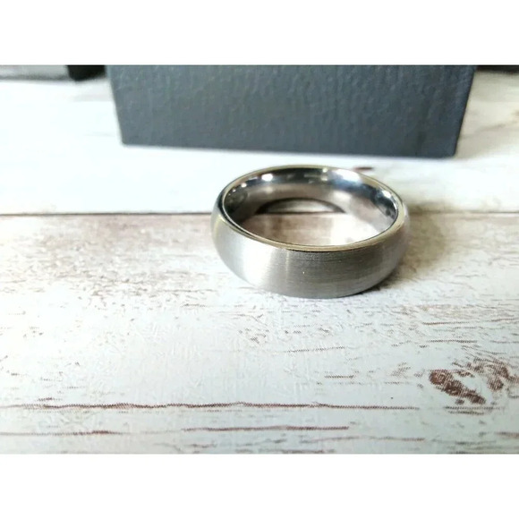 Size 8.5 Silver Domed Tungsten Carbide Ring 6mm NIB - Picture 6 of 7